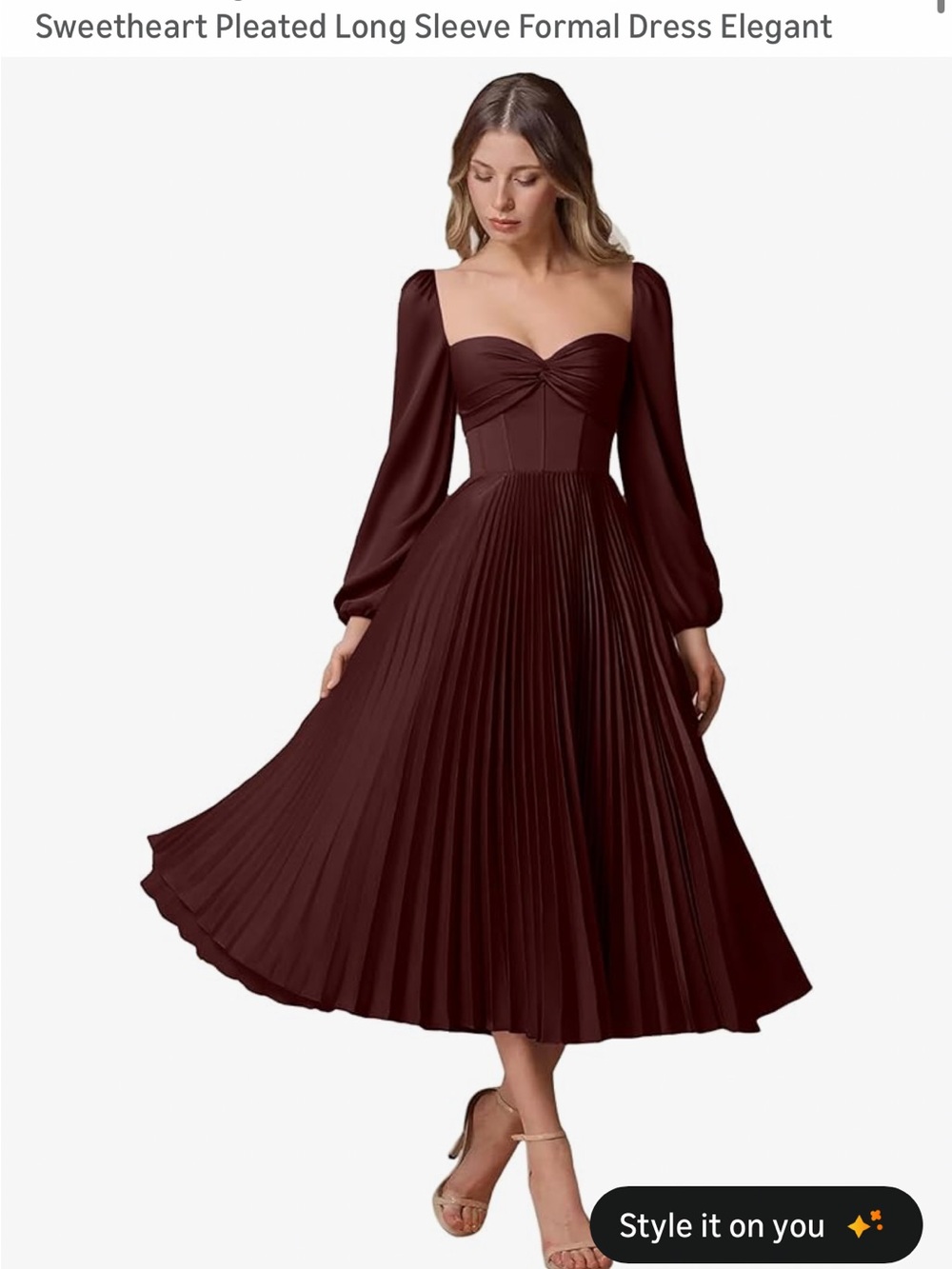 Sweetheart Pleated Long Sleeve Midi Dress in Deep Burgundy